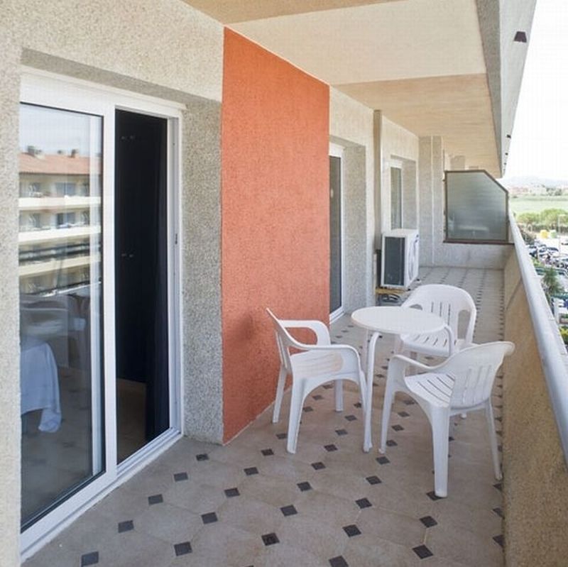 Apartamentos Salles Beach Л'Эстартит Экстерьер фото