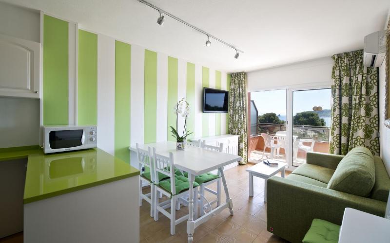 Apartamentos Salles Beach Л'Эстартит Экстерьер фото